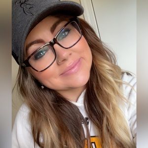 Meet your Posher, Krista